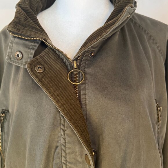 Portland Barn Jacket, Fully Lined with Zip Front and Hideaway Hood - Picture 6 of 11